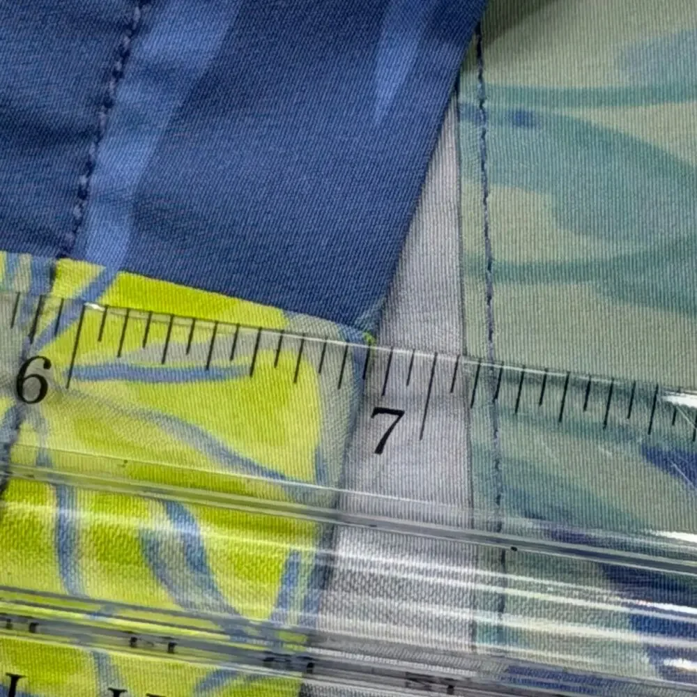 Chubbies The Salt Times Size Medium 7” Inseam Swim Trunks Blue Agave Lime Print